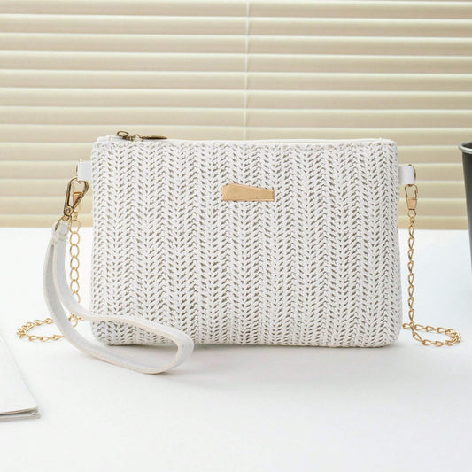 Chic Straw Shoulder & Crossbody Bag. Perfect for Beach and Summer Outings