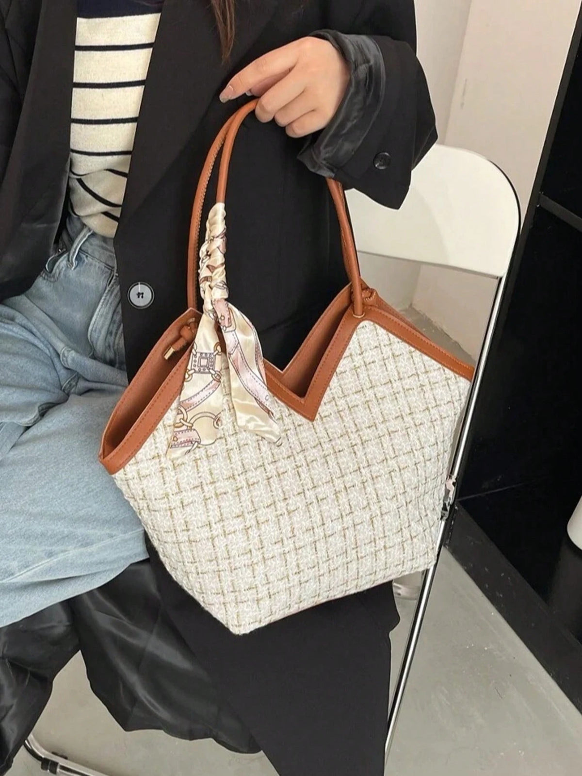 Plaid Tweed Bow-Accent Lightweight Shoulder Tote for Women