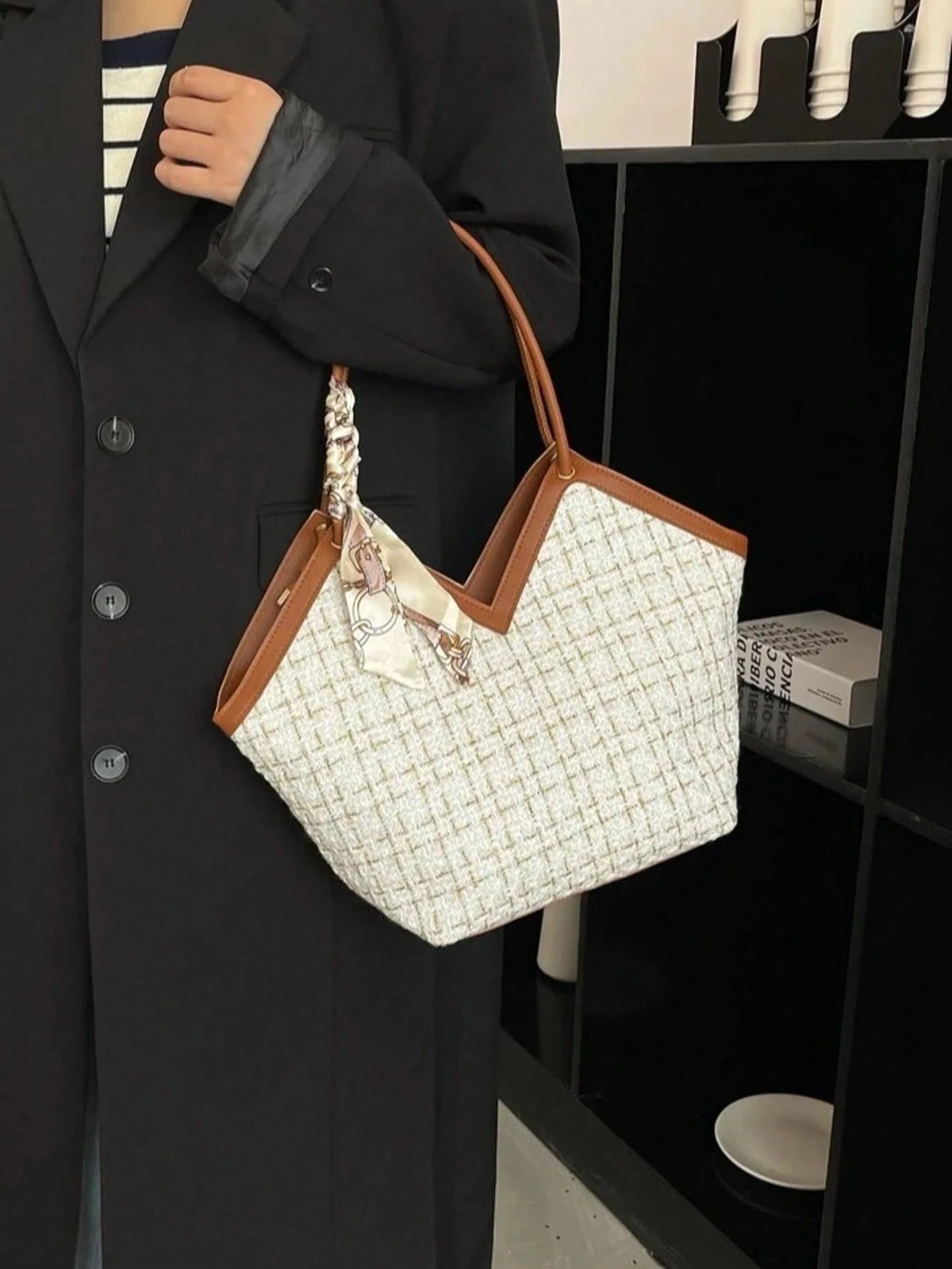 Plaid Tweed Bow-Accent Lightweight Shoulder Tote for Women